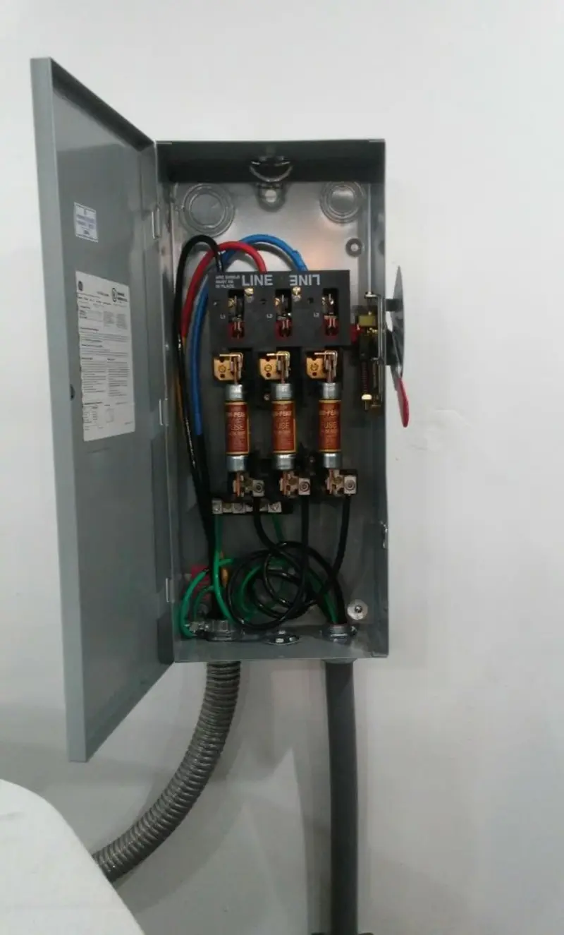 Three-phase disconnect switch installed for Electrical Wiring & Rewiring in Hampden